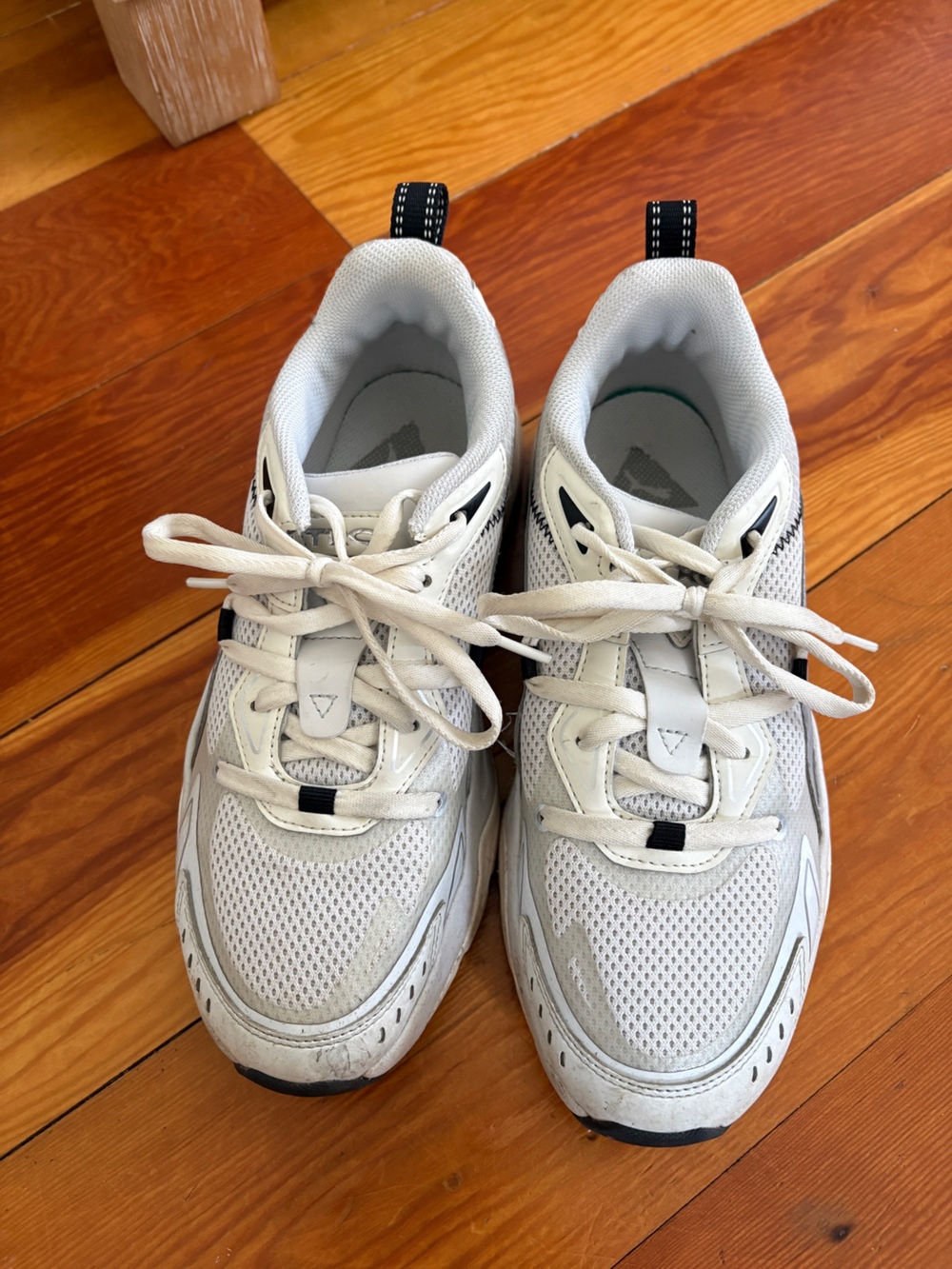Puma sneakers